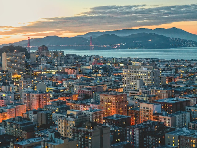 San Francisco & the Golden Gate Bridge at dusk